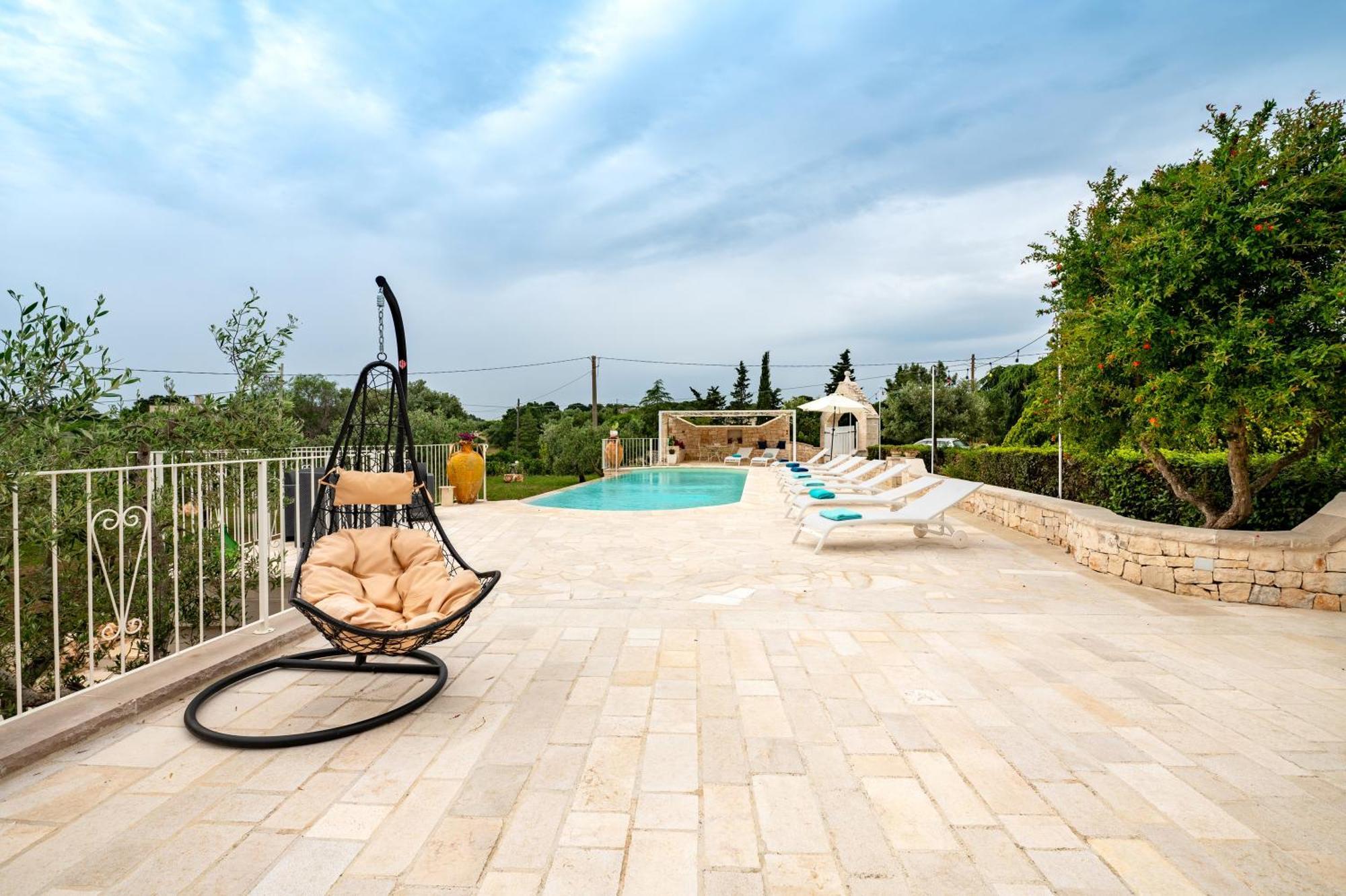 Trullo Degli Anelli In Masseria Cisternino Buitenkant foto