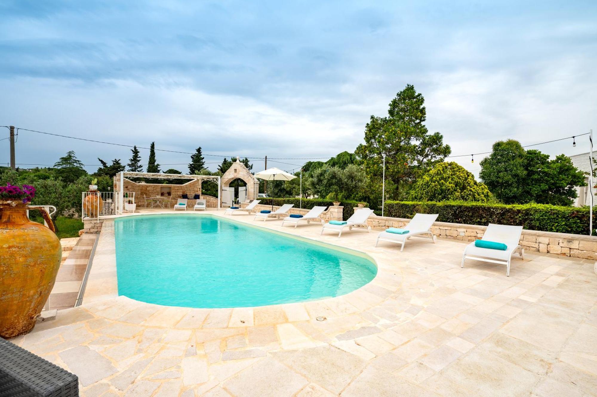 Trullo Degli Anelli In Masseria Cisternino Buitenkant foto